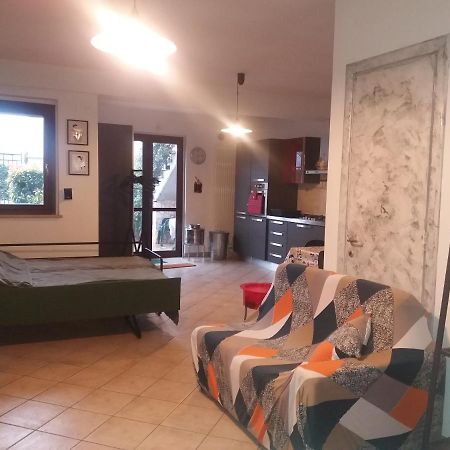 Tana Per Gli Ospiti Apartamento Terni Exterior foto